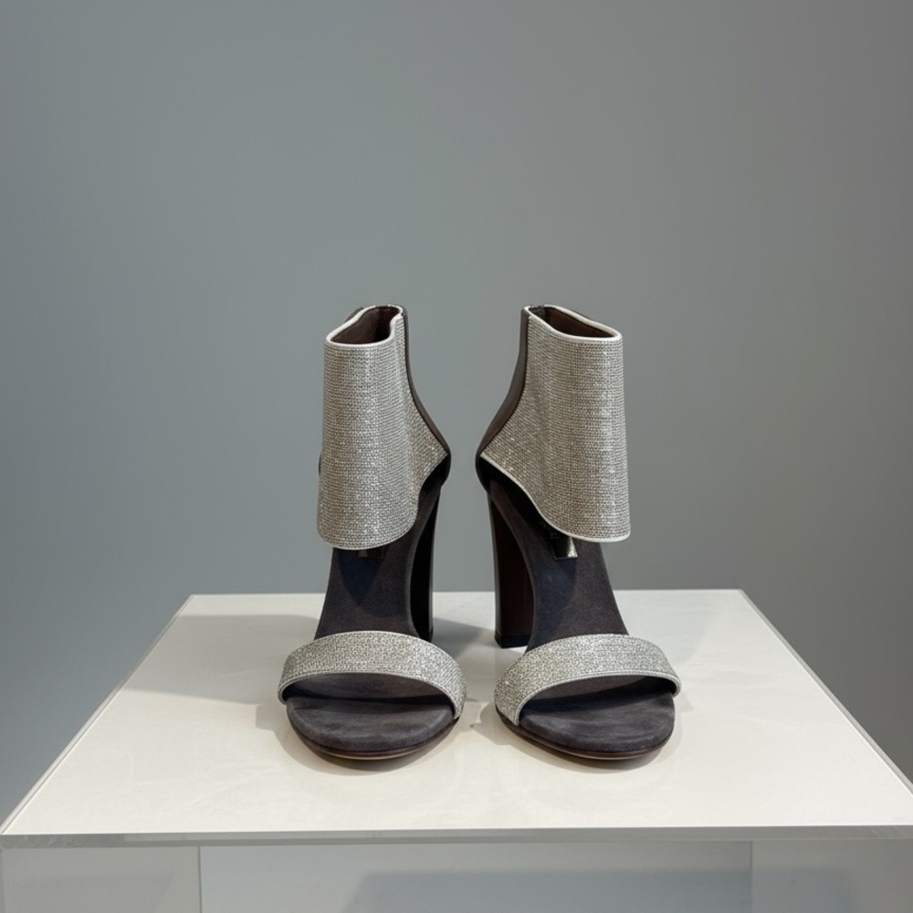 Brunello Cucinelli leather with monili sandals size 37 EUC